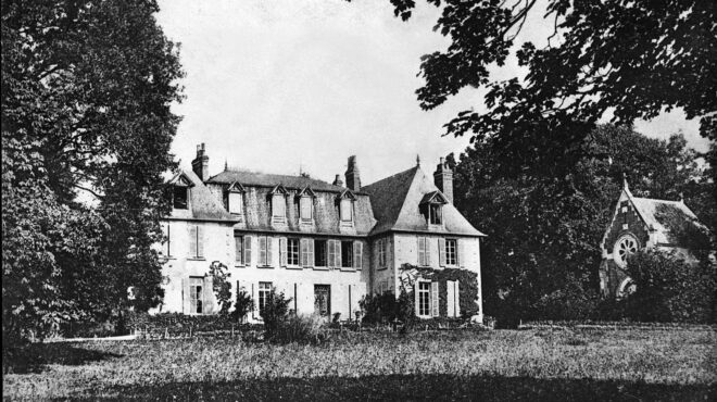 διαδρομές-της-προσωπικής-και-συλλογι-562578694