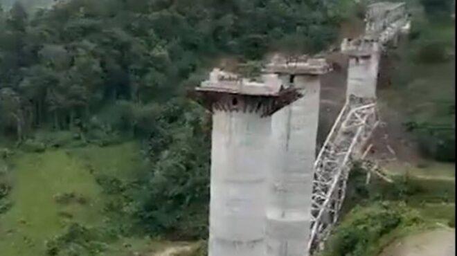 ινδία-τουλάχιστον-26-εργάτες-νεκροί-από-562578826