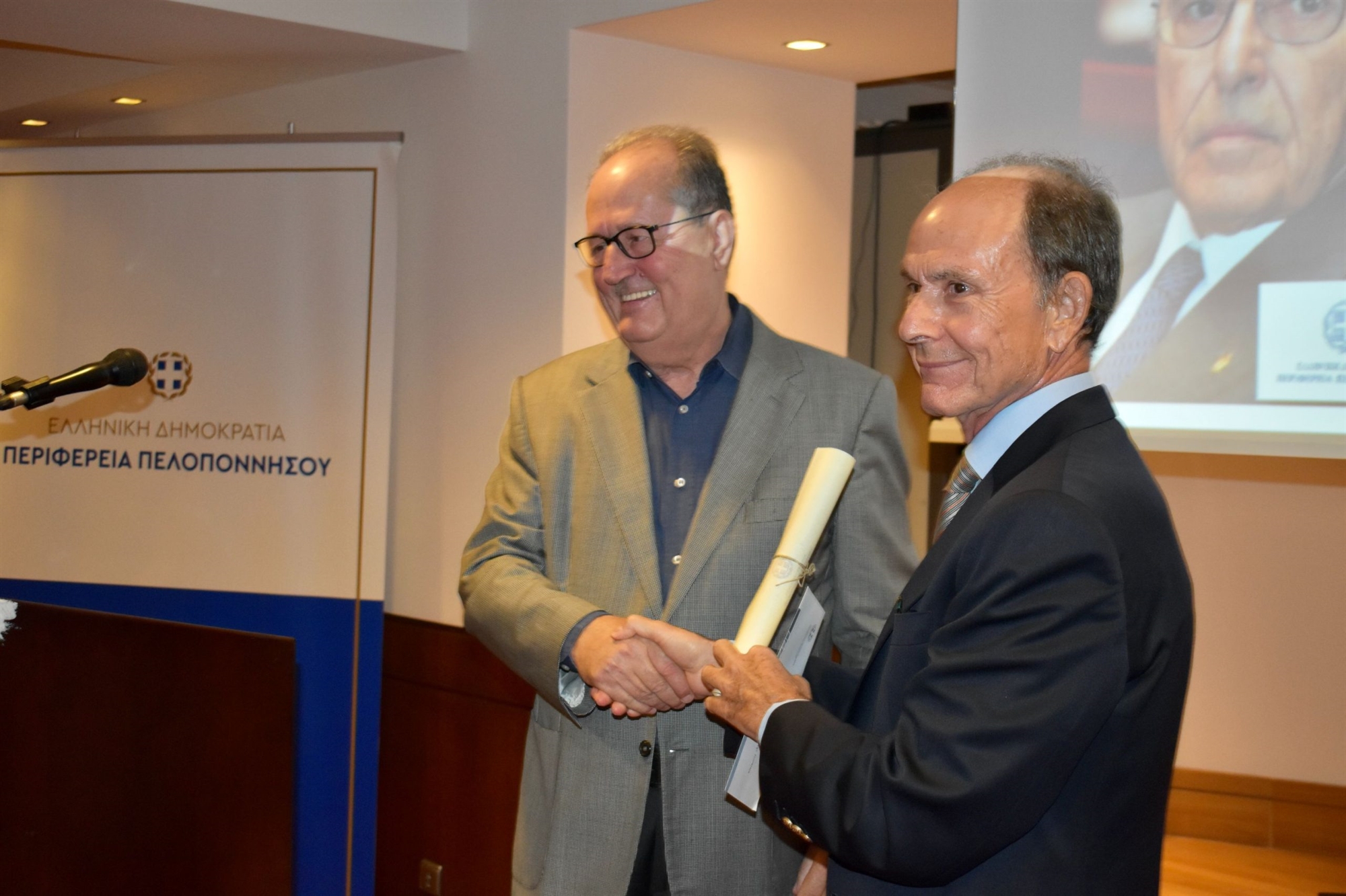 Στον πρέσβη επί τιμή Γιώργο Γεννηματά το φετινό βραβείο Φωτέα-1