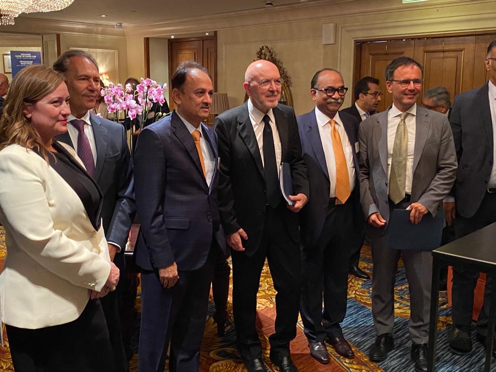 Επίσκεψη Μόντι: Τι συζητήθηκε στα επιχειρηματικά τετ α τετ Ελλάδας – Ινδίας-1