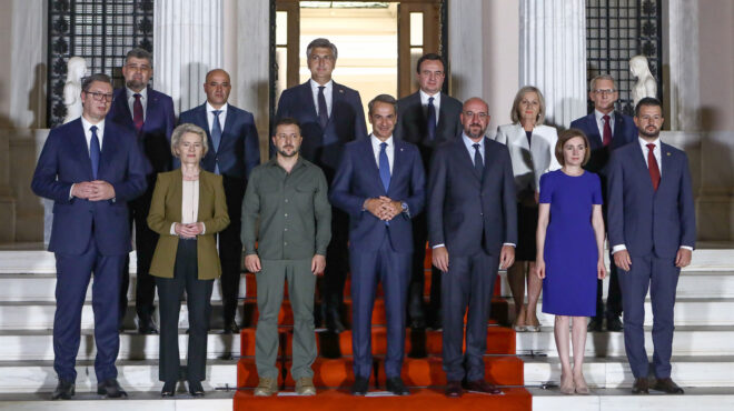 γέφυρα-προς-την-ε-ε-η-ελλάδα-562578490