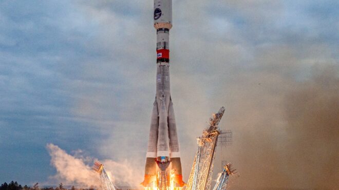 ρωσική-αποστολή-αναζητεί-νερό-στη-σελ-562564438