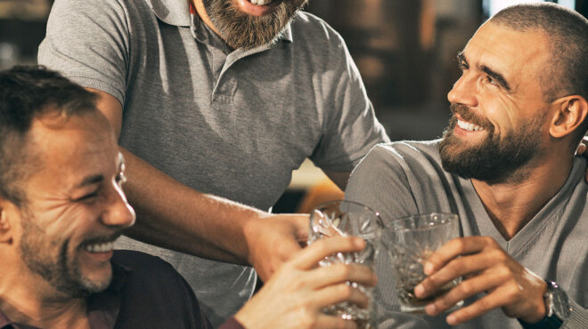 είναι-καλό-το-αλκοόλ-για-την-καρδιά-σας-562578895