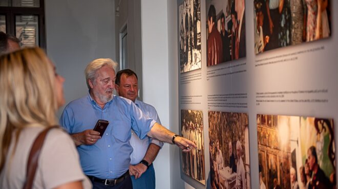 ο-πικρός-νόστος-στο-χωριό-της-ελένης-562584262