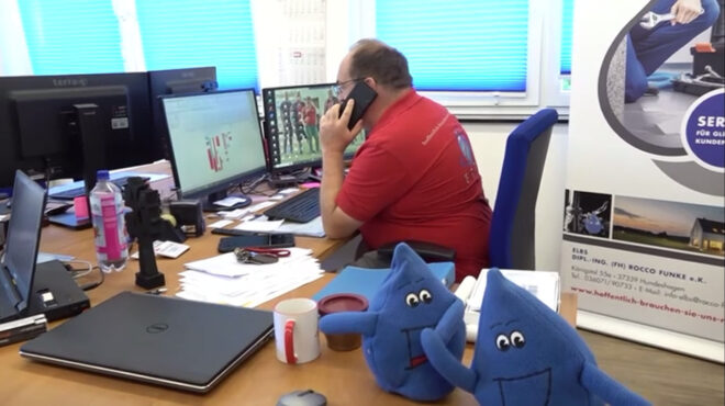 τετραήμερη-εργασία-σε-επιχείρηση-562569115