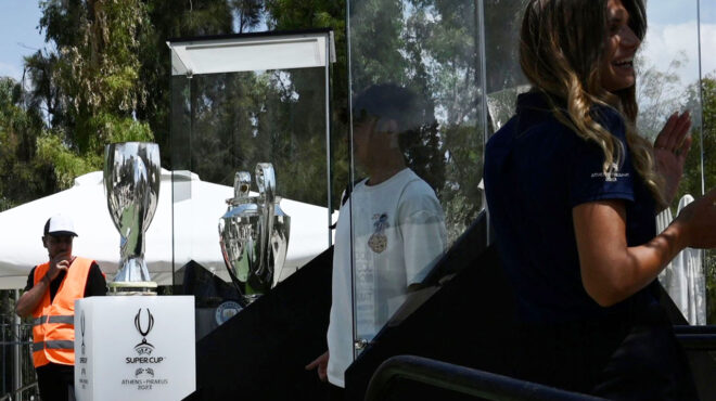 επί-ποδός-και-η-αθήνα-για-το-σούπερ-καπ-562568149