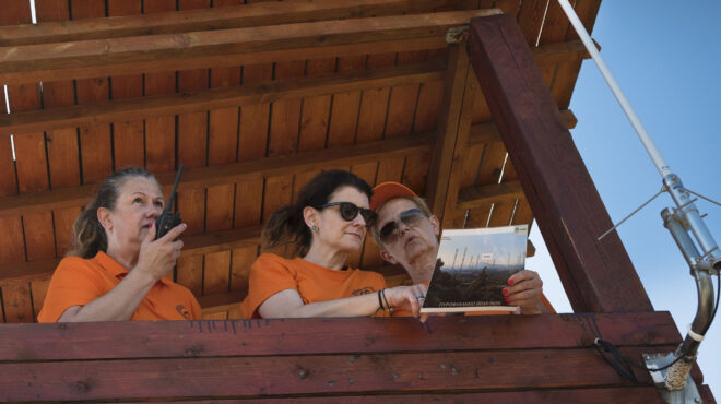 γυναίκες-στα-πυροφυλάκια-προστατεύο-562571830