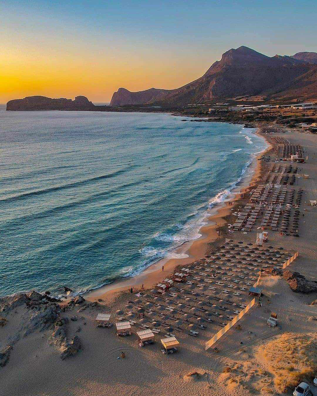 «Είναι χρέος μας να διαφυλάξουμε τις παραλίες για τις επόμενες γενιές»-4