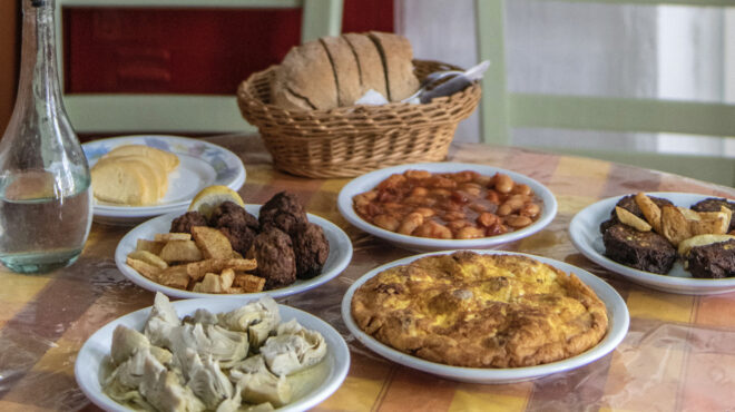 τι-λαχταράμε-να-φάμε-στις-διακοπές-μας-562556791