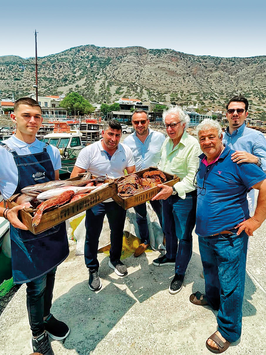 Στην Κρήτη με τον κορυφαίο Γάλλο σεφ Άλεν Ντουκάς-1