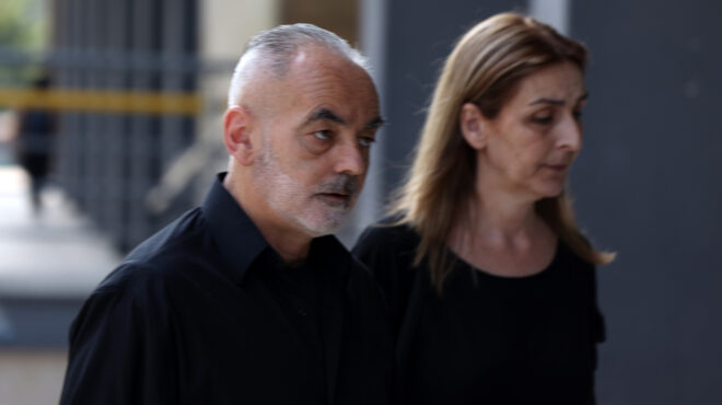 αριστείδης-καμπανός-οι-χούλιγκανς-πρ-562560091