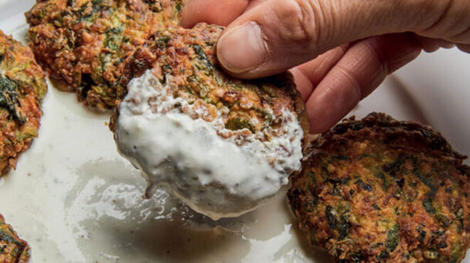 κολοκυθοκεφτέδες-11-συνταγές-για-τον-κο-562568761