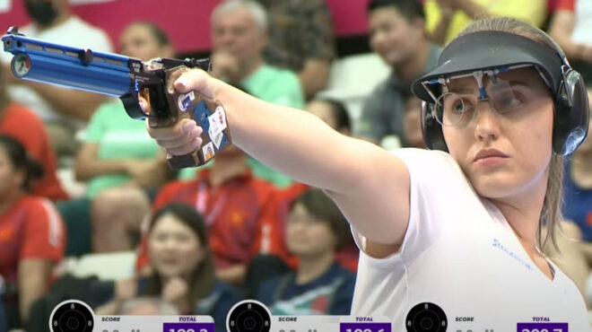 ασημένια-η-α-κορακάκη-στο-παγκόσμιο-562570735