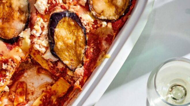 λαζάνια-με-θερινά-λαχανικά-και-πλούσι-562576522