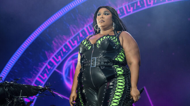 η-ποπ-σταρ-lizzo-κατηγορείται-για-σεξουαλι-562550419