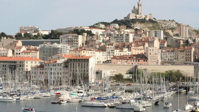 γαλλία-ειδικές-δυνάμεις-στη-μασσαλία-562573909