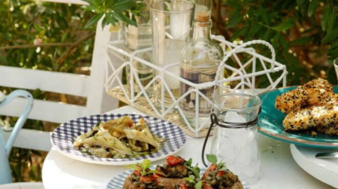 μεζέδες-καλοκαίρι-μπίρα-ούζο-και-44-εύκ-562575112