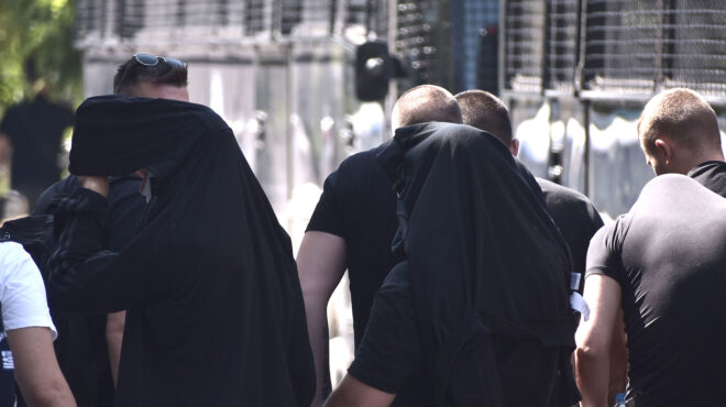 to-άγνωστο-τετ-α-τετ-αστυνομικών-χούλι-562567243