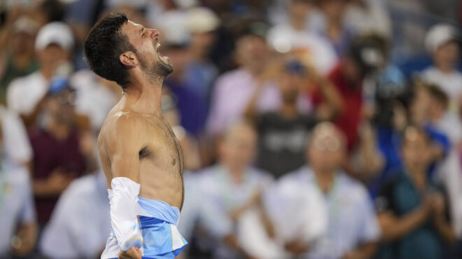 τζόκοβιτς-με-επική-ανατροπή-κόντρα-στ-562575211