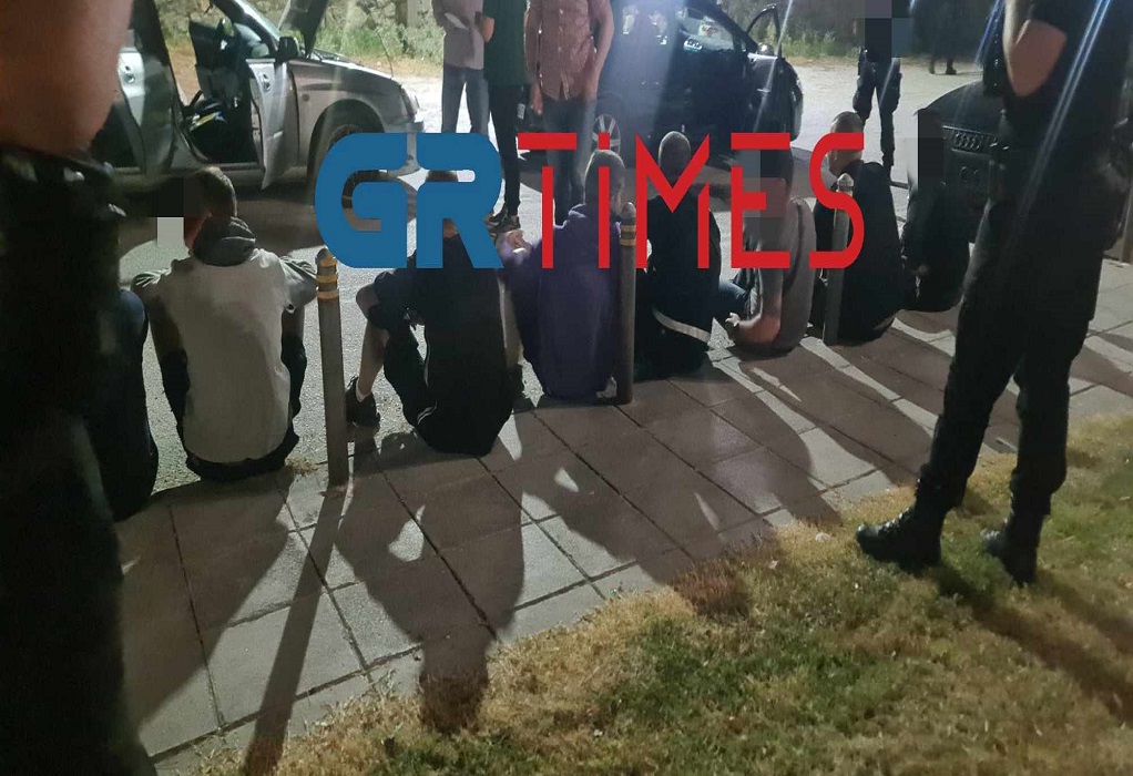 Θεσσαλονίκη: Απετράπη οπαδικό επεισόδιο – Κατασχέθηκαν πυρσοί και ρόπαλα-1