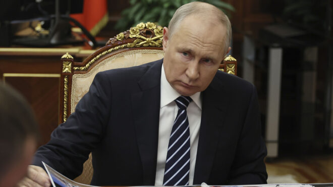 o-πούτιν-δεν-θα-παραστεί-στην-κηδεία-του-562587919