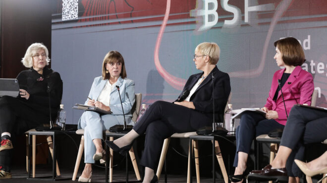 σακελλαροπούλου-η-κλιματική-κρίση-απ-562588156