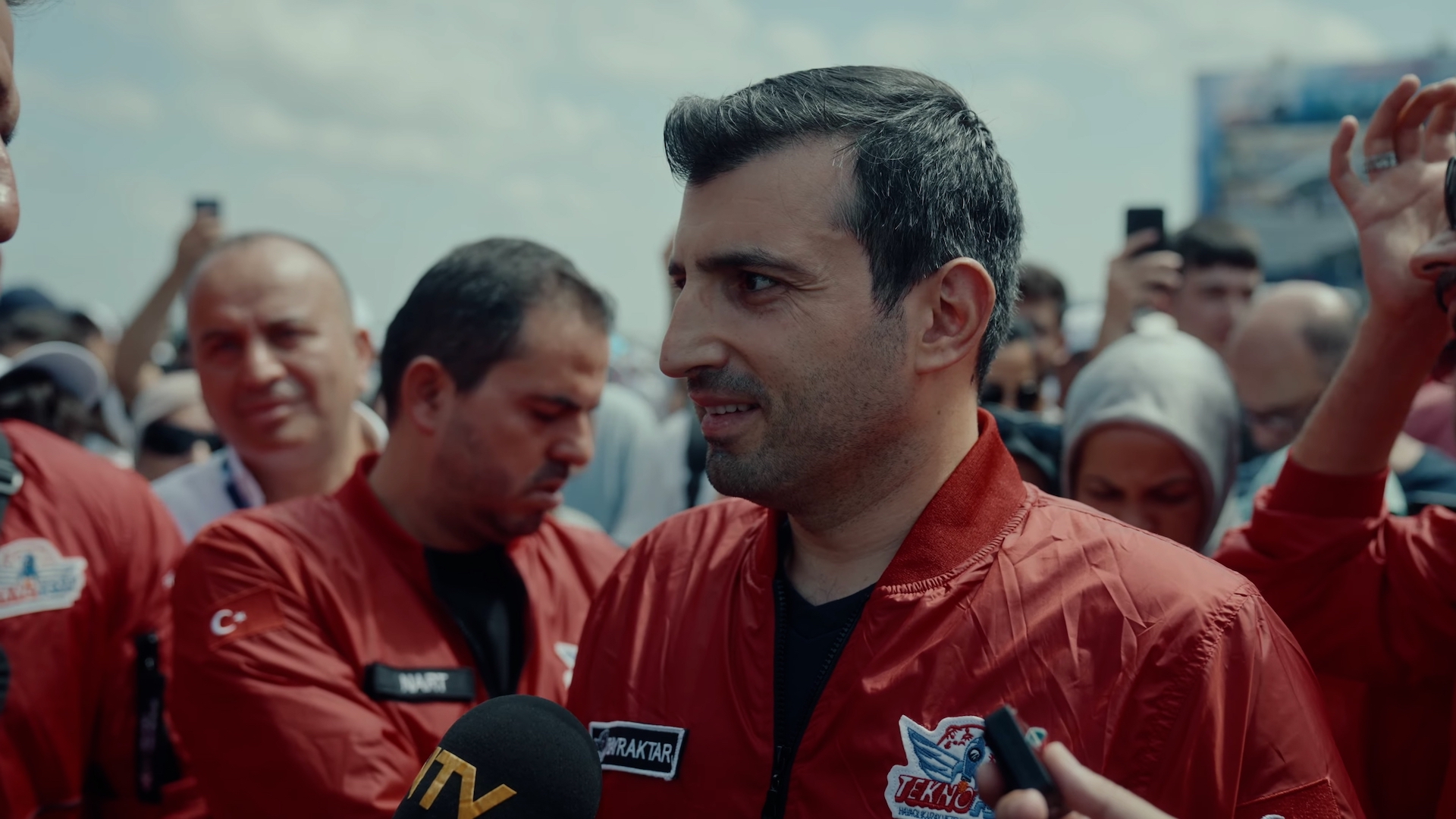 Σελτζούκ Μπαϊρακτάρ: Τι γύρευε ο γαμπρός του Ερντογάν στο αμερικανικό αεροπλανοφόρο-1