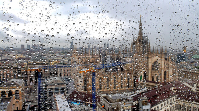 ιταλία-μεγάλη-νεροποντή-στο-μιλάνο-έ-562585504