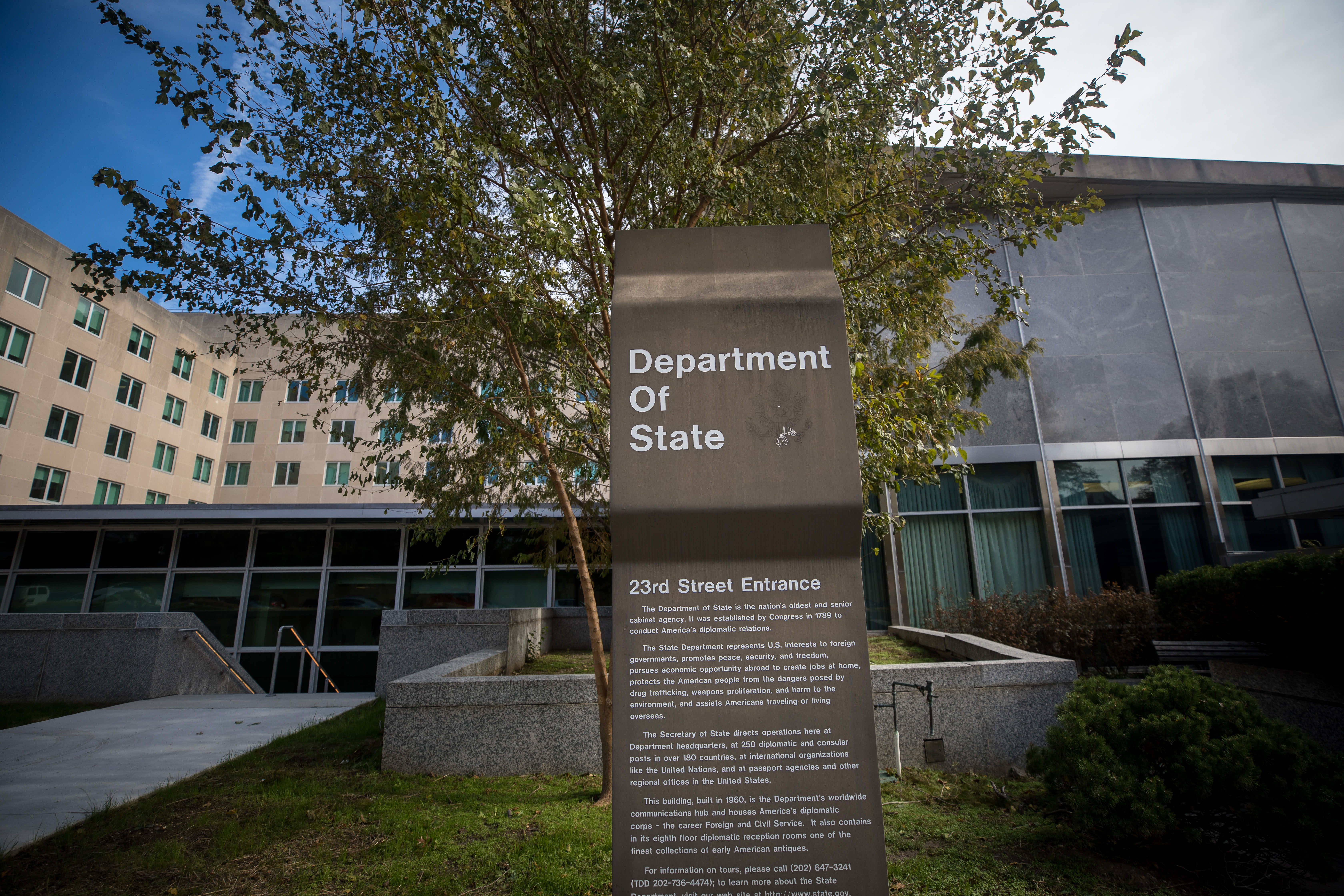 Τρεις νεκροί σε ρωσικούς βομβαρδισμούς στην Ουκρανία – Αποκρούστηκαν επιθέσεις με drones στη Μόσχα-2