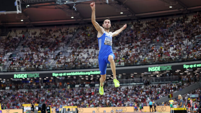 χρυσός-ο-τεντόγλου-στο-παγκόσμιο-πρ-562581628