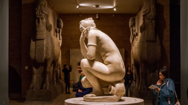 βρετανικό-μουσείο-πάνω-από-1-500-αντικείμ-562569268