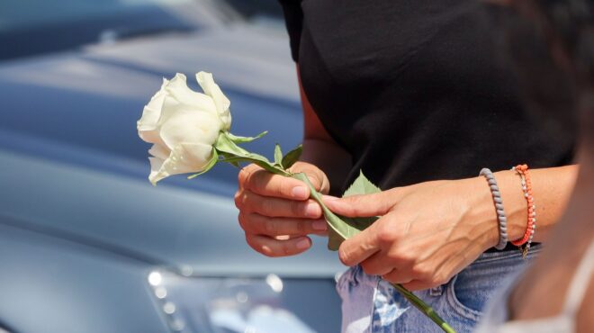 blue-horizon-σε-κλίμα-οδύνης-η-κηδεία-του-αντώνη-562605811