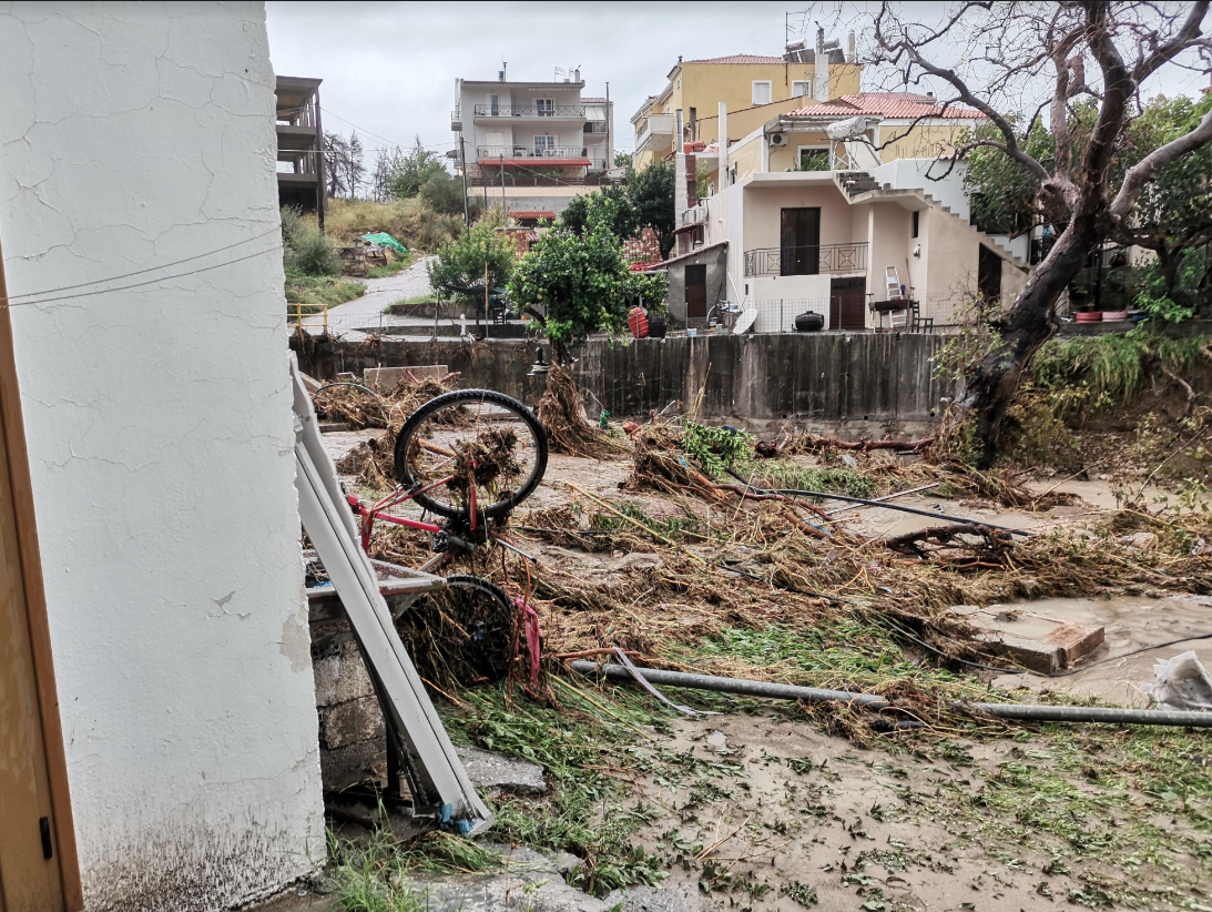 Κακοκαιρία Elias: Ξεχείλισε ο Σπερχειός στη Φθιώτιδα-1