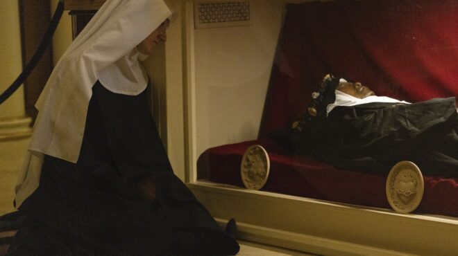 το-θαύμα-της-μοναχής-στο-μιζούρι-562611148