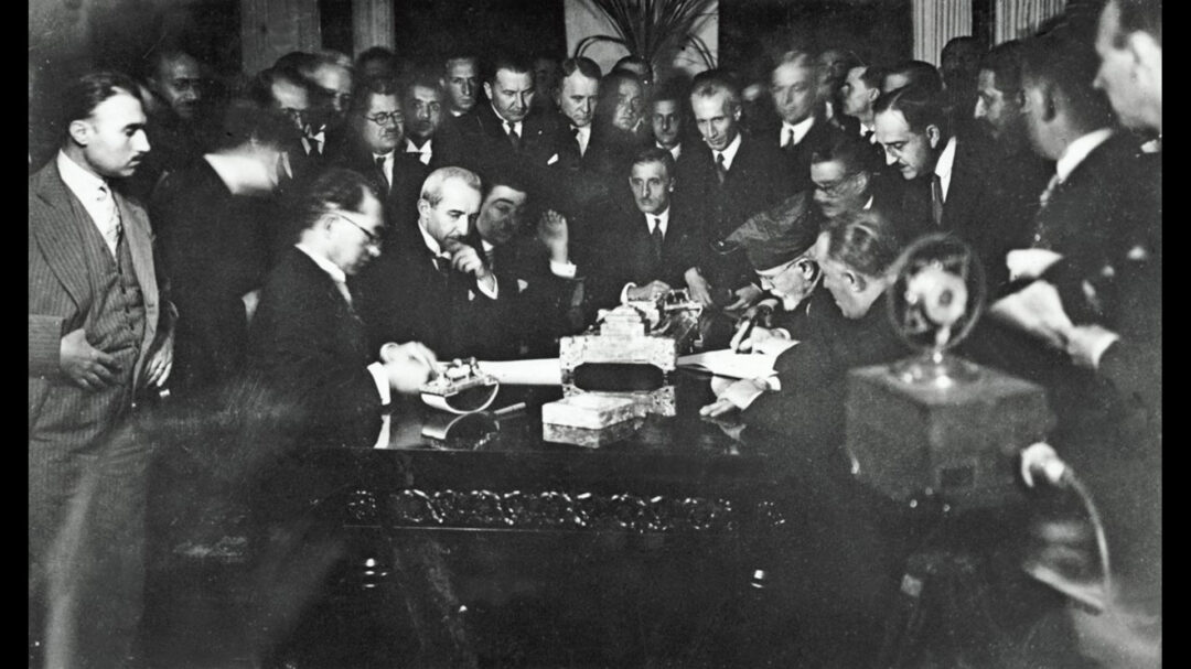 1919-1922-από-την-ήττα-στη-λωζάννη-σπύρ-α-μ-562599400