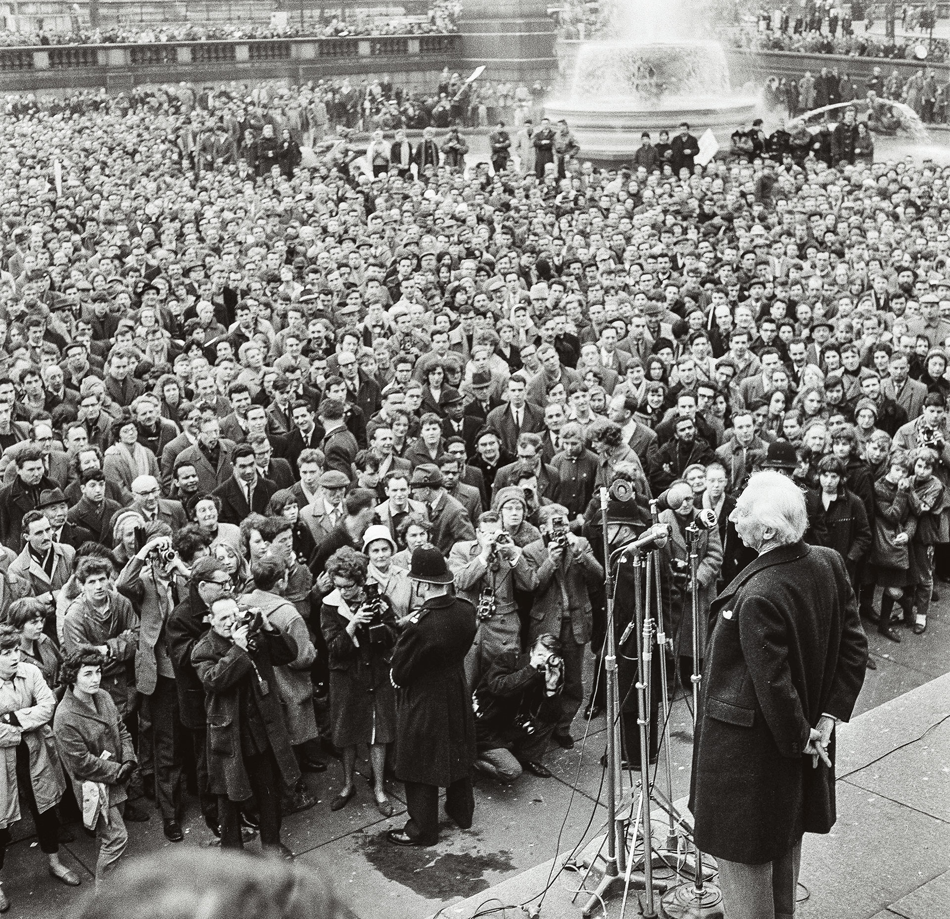 Μπέρτραντ Ράσελ: Η απειλή του πολέμου και των πυρηνικών-20