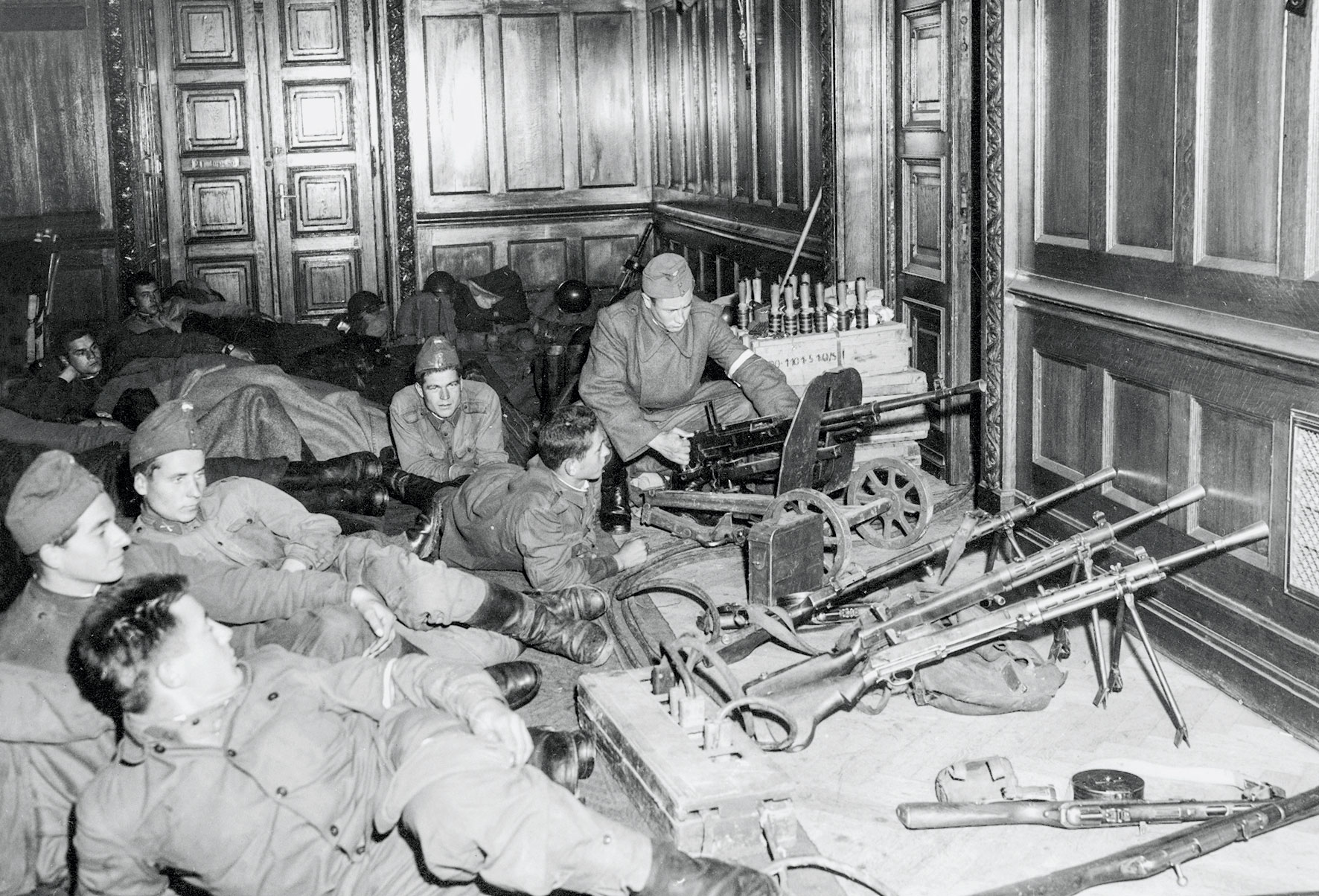 Επανάστασις των Ούγγρων – Μπάρετ Μακ Γκαρν-19