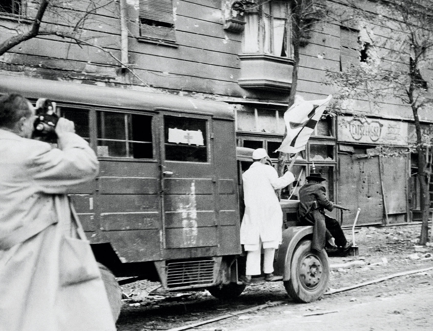 Επανάστασις των Ούγγρων – Μπάρετ Μακ Γκαρν-22