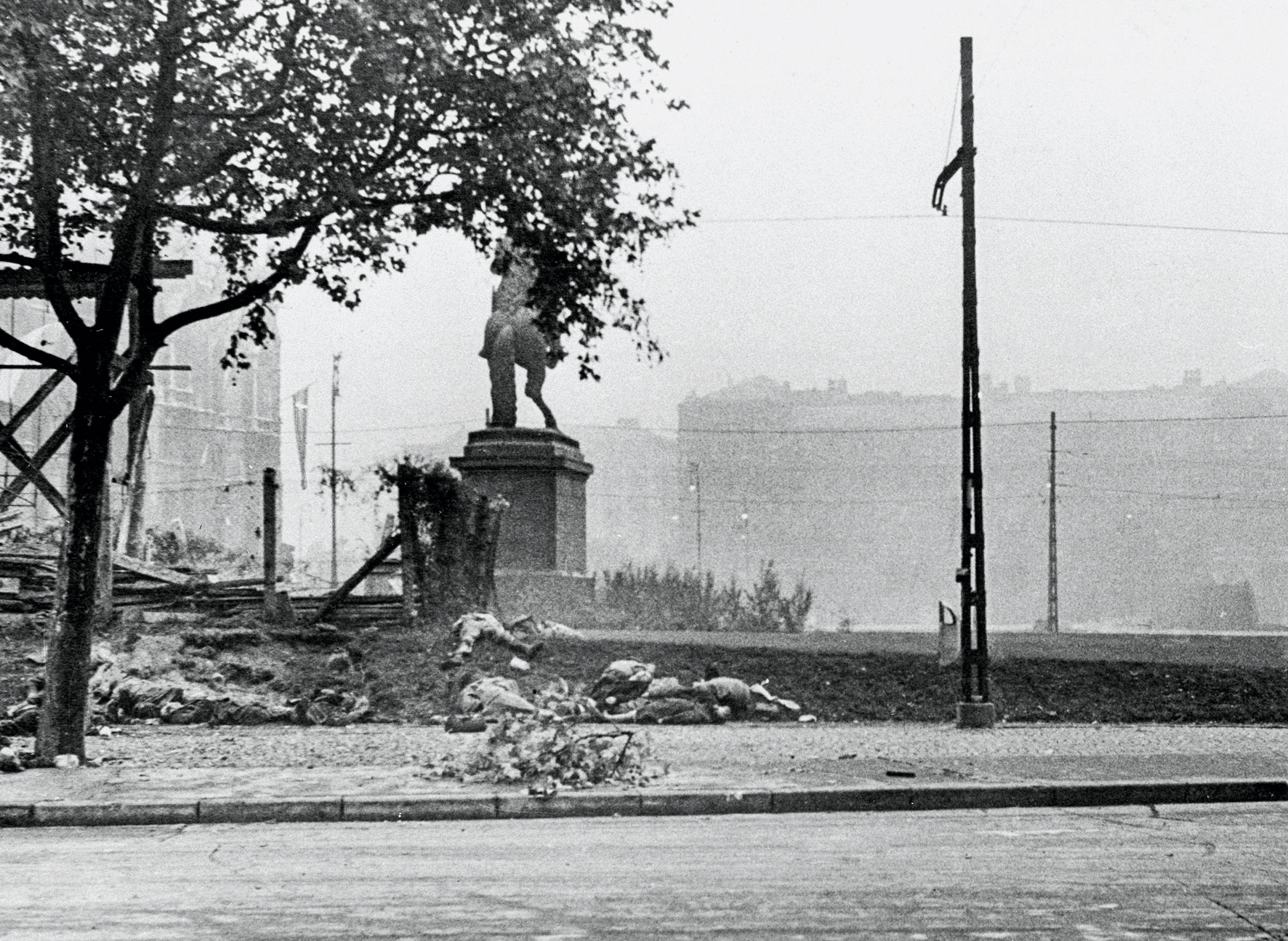 Επανάστασις των Ούγγρων – Μπάρετ Μακ Γκαρν-20