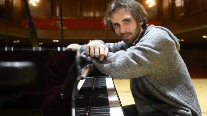 βραβείο-300-000-δολαρίων-στον-σολίστ-αλεξάν-562615249