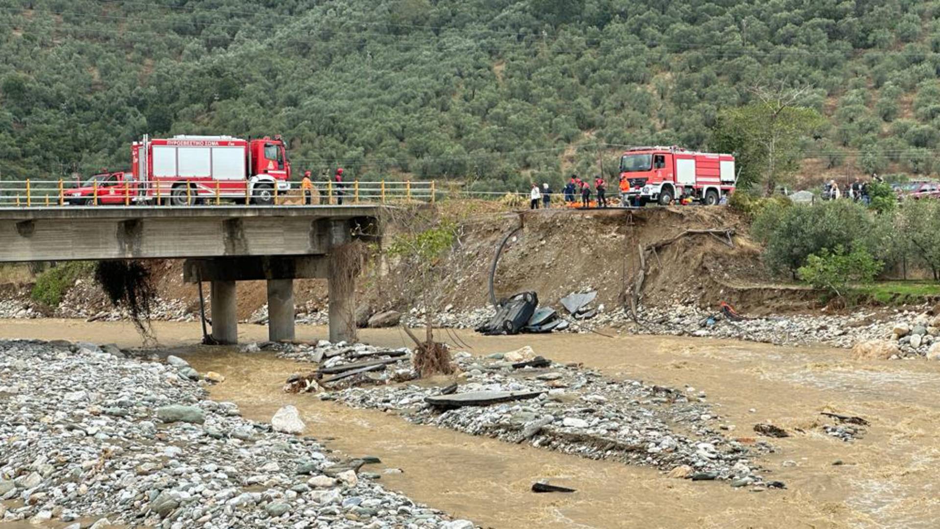 Κακοκαιρία «Daniel»: Ερωτήματα για τη συνδρομή του Στρατού – Ενισχύονται σήμερα οι δυνάμεις-1