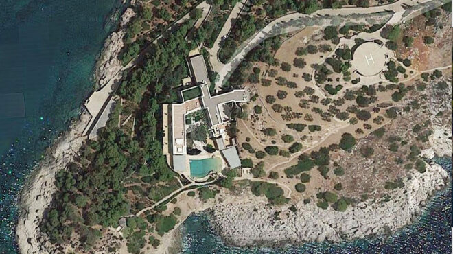 στο-σφυρί-η-βίλα-του-κουτσολιούτσου-562601440