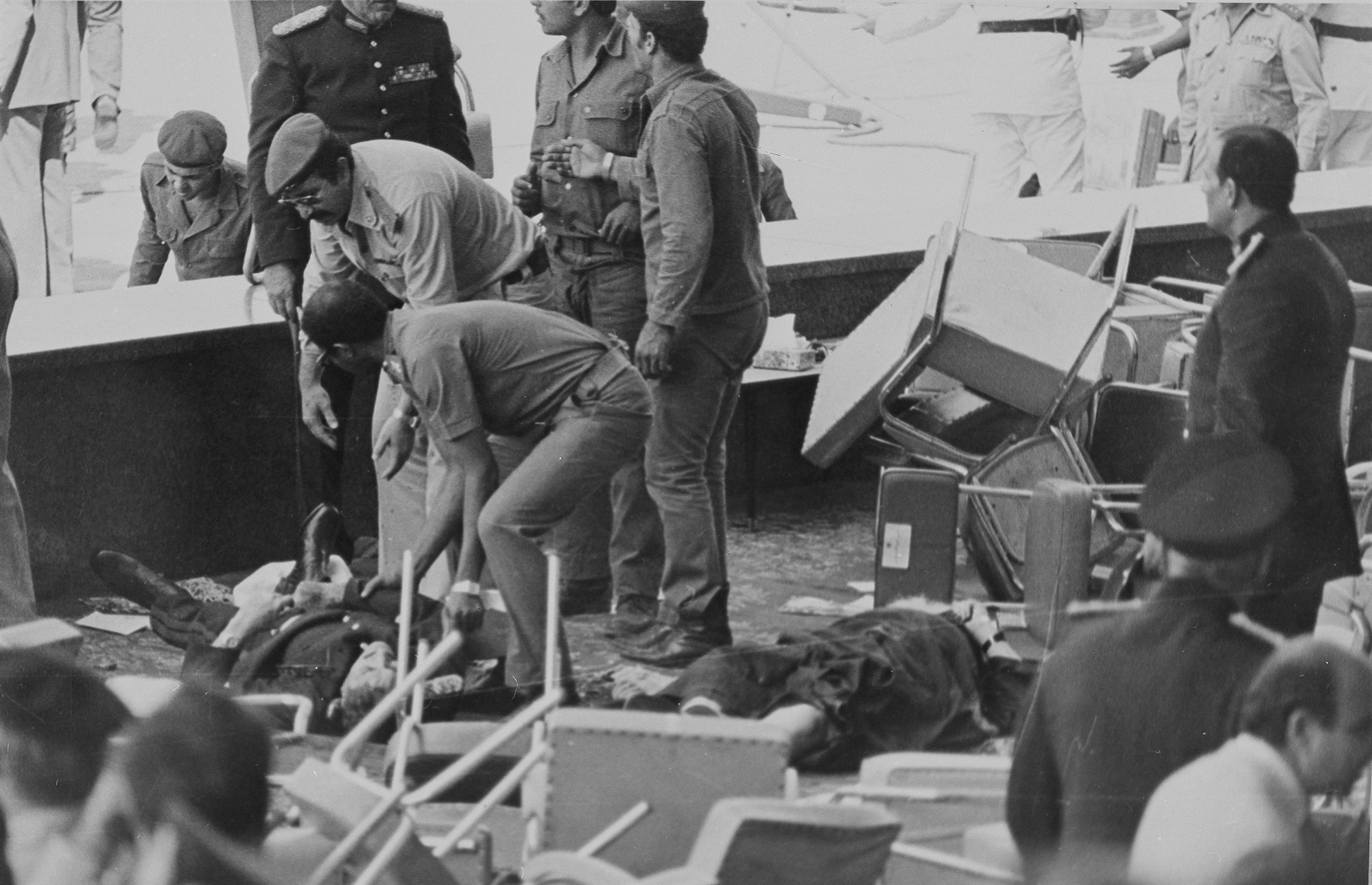 Δολοφονία σε στρατιωτική παρέλαση-2