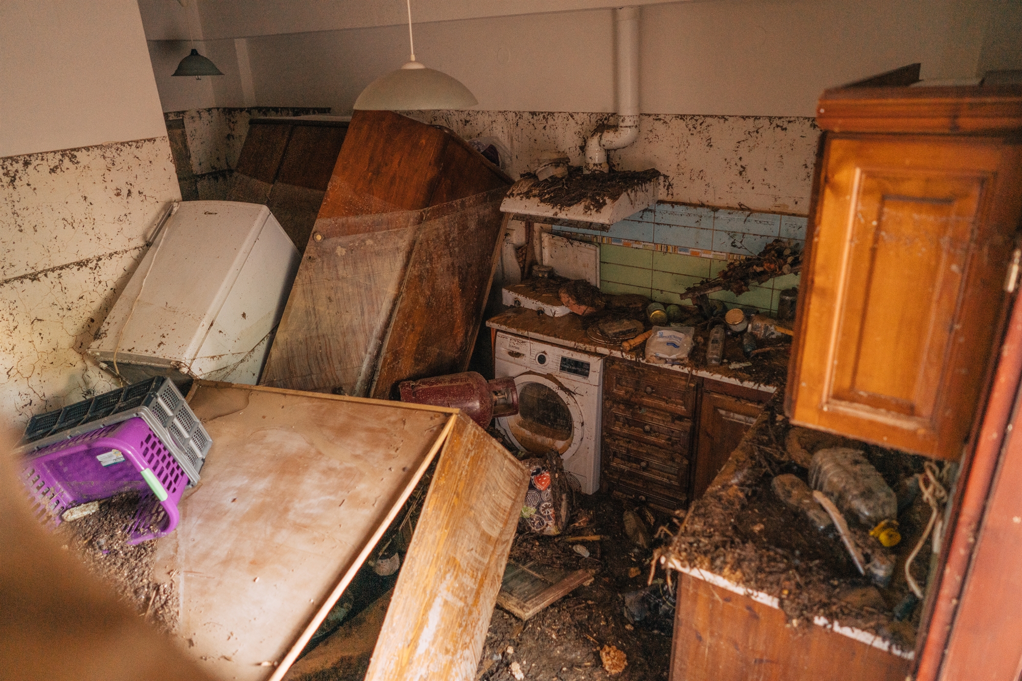 Η ανατομία της καταστροφής: «Γύρισα σπίτι κολυμπώντας»-2