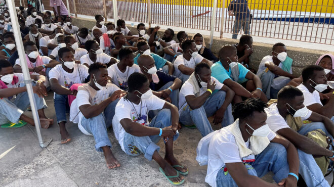 γερμανία-αναστέλλεται-η-υποδοχή-προσ-562614652