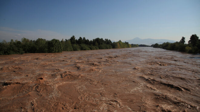 βαρύ-το-πλήγμα-για-αγρότες-και-κτηνοτρ-562606294