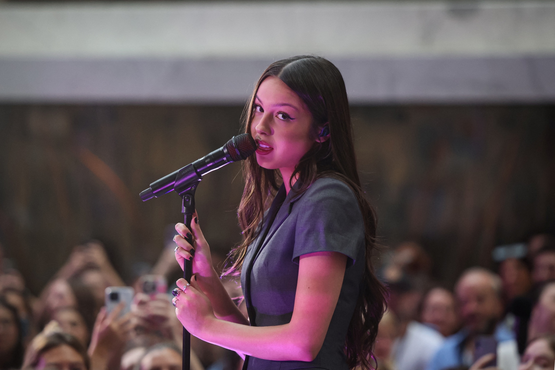 Είναι η Ολίβια Ροντρίγκο η νέα Τέιλορ Σουίφτ;-3