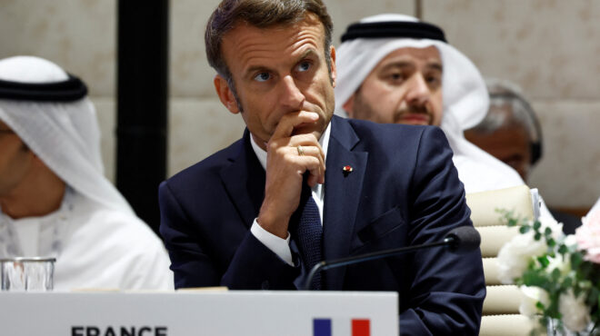 ναγκόρνο-καραμπάχ-ο-μακρόν-καλεί-το-αζ-562625593