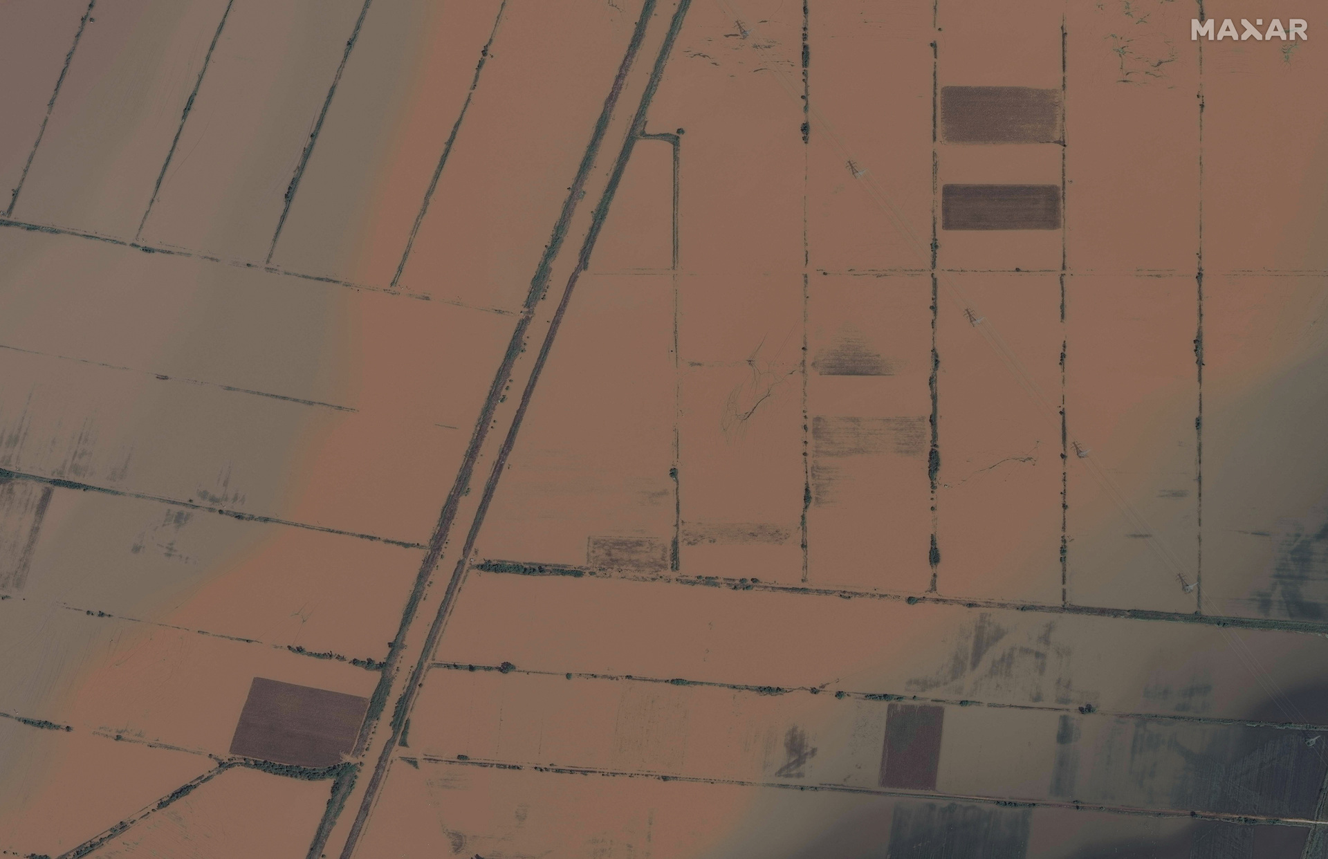 Το πριν και το μετά – Δορυφορικές εικόνες αποτυπώνουν το μέγεθος της καταστροφής-2