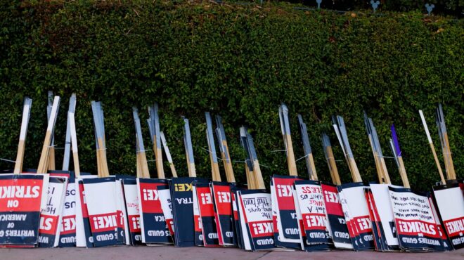 απεργία-στο-χόλιγουντ-θετικές-ενδείξ-562633774